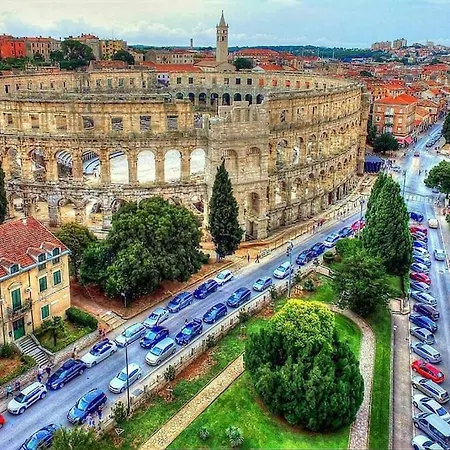 Lovely Veli Vrh Apartament *