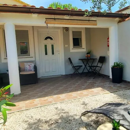 Apartamento Lovely Veli Vrh *